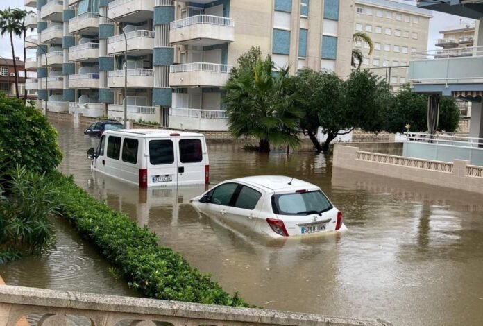 الفيضانات
